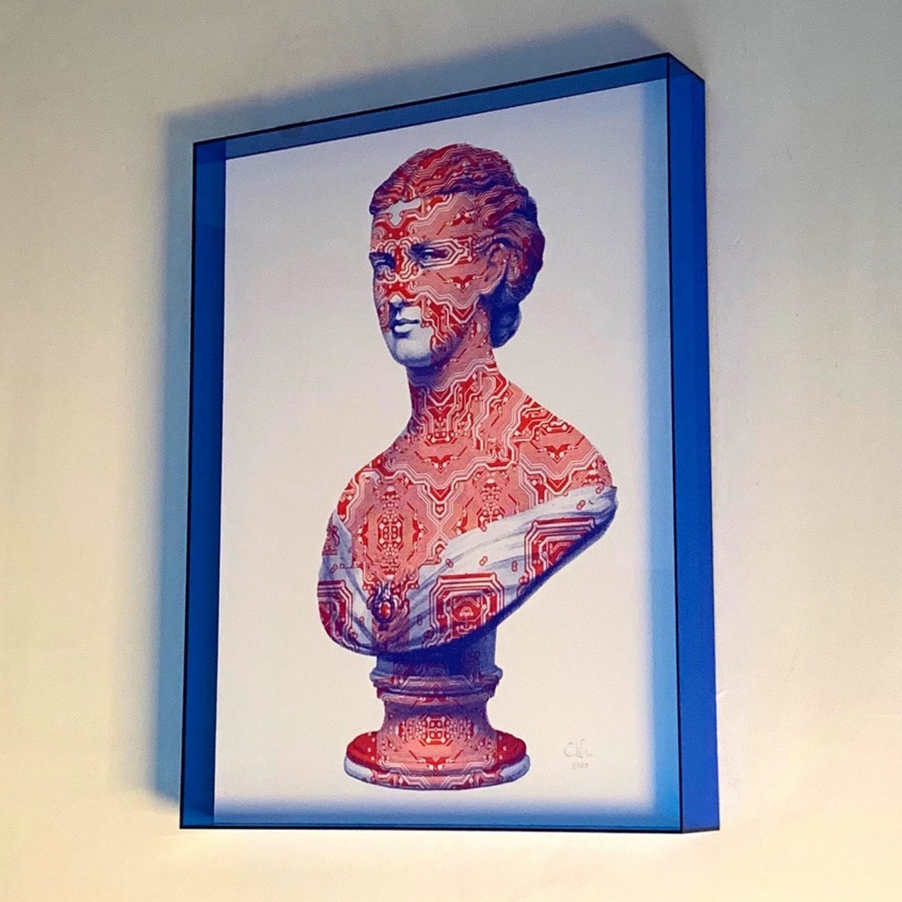 Chris Orr_Circuit Queen (Blå)_framed acrylic blue box_2019